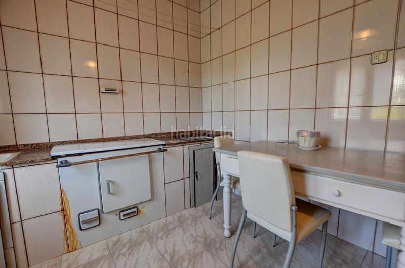 Foto ae5bb13b-6548-4897-9a82-778f3fd06d00. Casa con riscaldamento parcheggio piscina in Carbayin-Lieres-Valdesoto Siero
