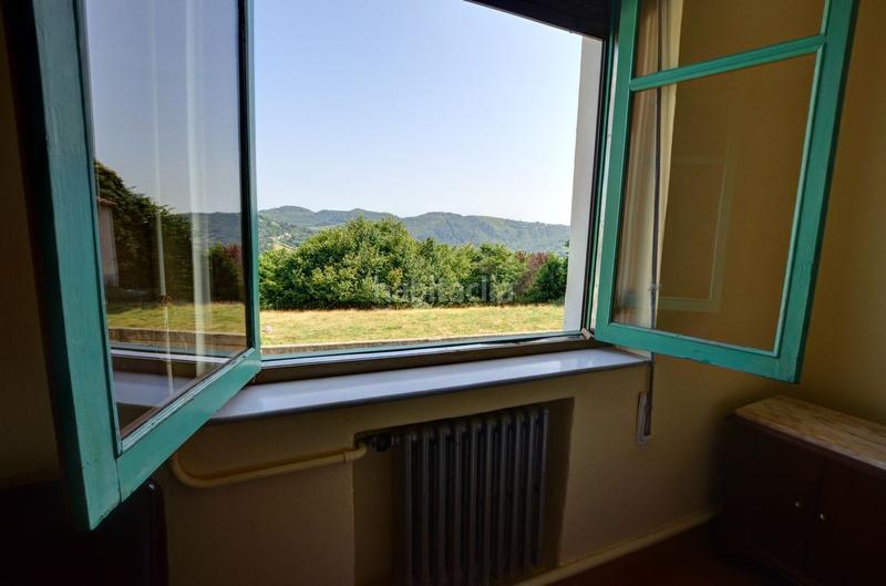 Foto d8036ff6-2553-42be-8d3c-5d6c0ddd0afa. Casa con riscaldamento parcheggio piscina in Carbayin-Lieres-Valdesoto Siero