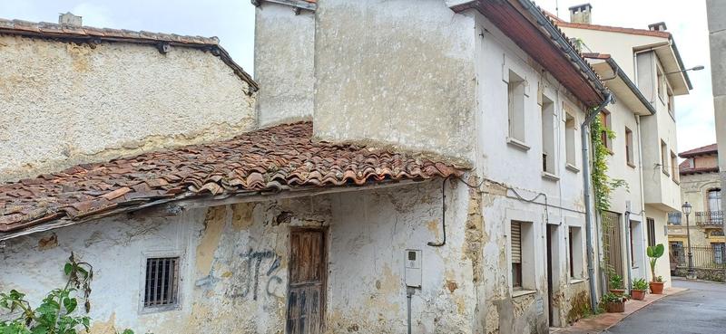 Foto 48456f6d-ae50-49bf-b408-0fdcede82952. Casa con parcheggio piscina in Nava