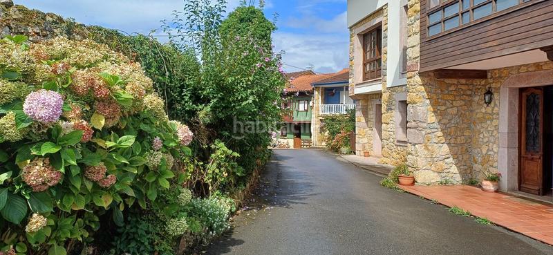 Foto afb1bb24-edde-4738-ad85-5e84215e6a2b. Casa con parcheggio piscina in Nava