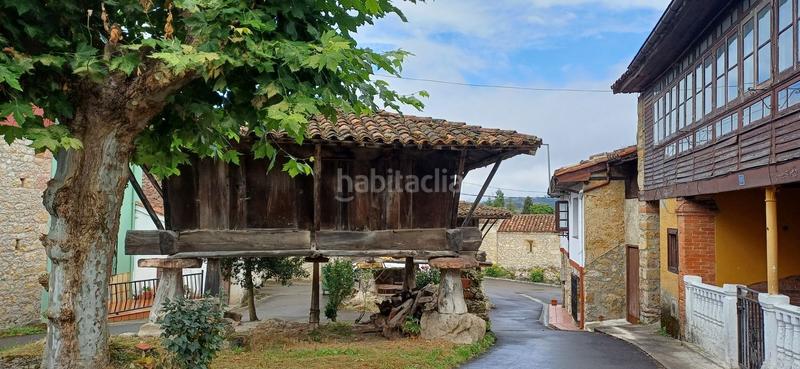Foto e7bf3379-0863-4266-a818-d77f93910916. Casa con parcheggio piscina in Nava