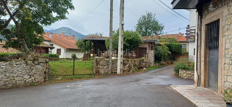 Foto fed18c2c-fde3-4138-a765-edde817aea29. Casa con parcheggio piscina in Nava