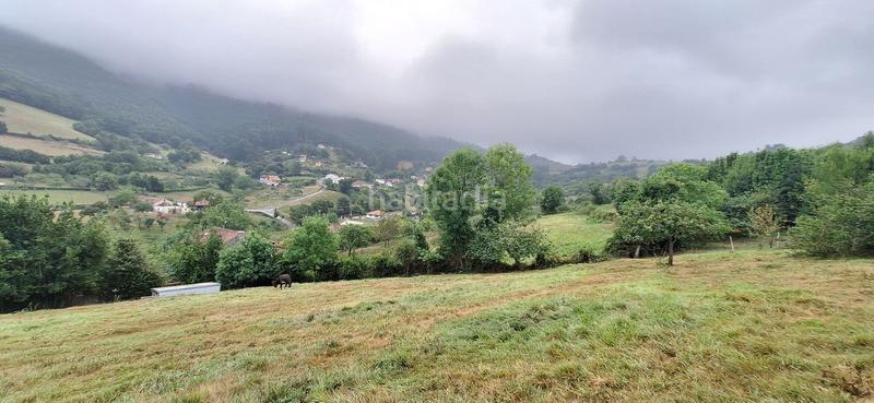 Foto eeaa601c-f085-4bd9-869b-08e9911facf3. Terrain résidentiel dans Caldones Gijón