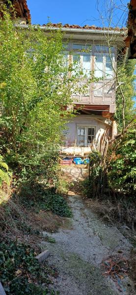 Foto a6bd5e86-bfa4-4d44-9714-357d79a3b3b3. Casa amb piscina a Quirós