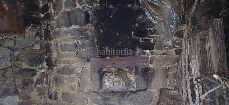 Foto bed814f3-09bd-4139-bcbd-0332bb155bcb. Casa amb piscina a Quirós