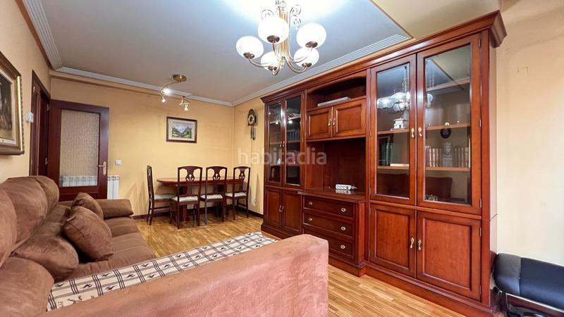 Foto 07ec82fa-ed76-4fbe-9817-8c9241735cc4. Flat with heating pool in La Felguera Langreo