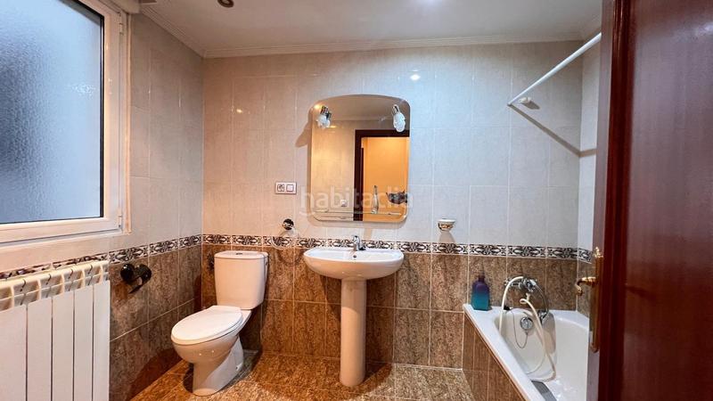 Foto 4f8cbe06-5a66-4d53-bcaa-14b75f2457f8. Flat with heating pool in La Felguera Langreo