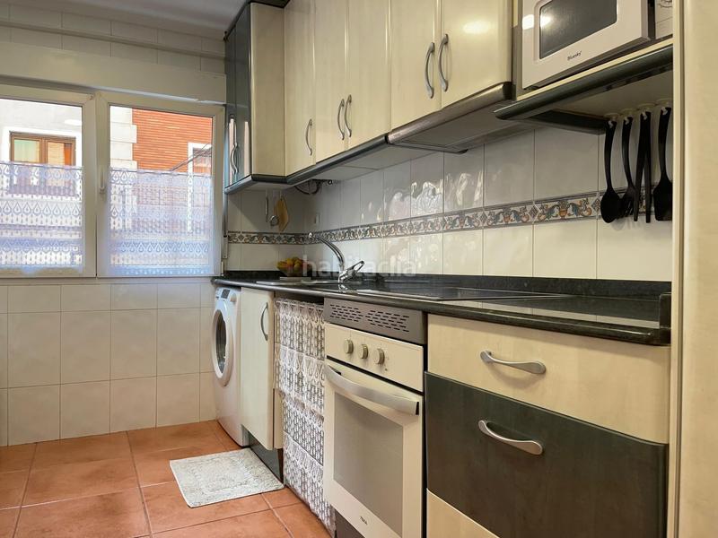 Foto e5ce2c75-3cd4-4fab-a867-2ca4ef20e3e0. Appartement avec chauffage piscine dans El Natahoyo Gijón