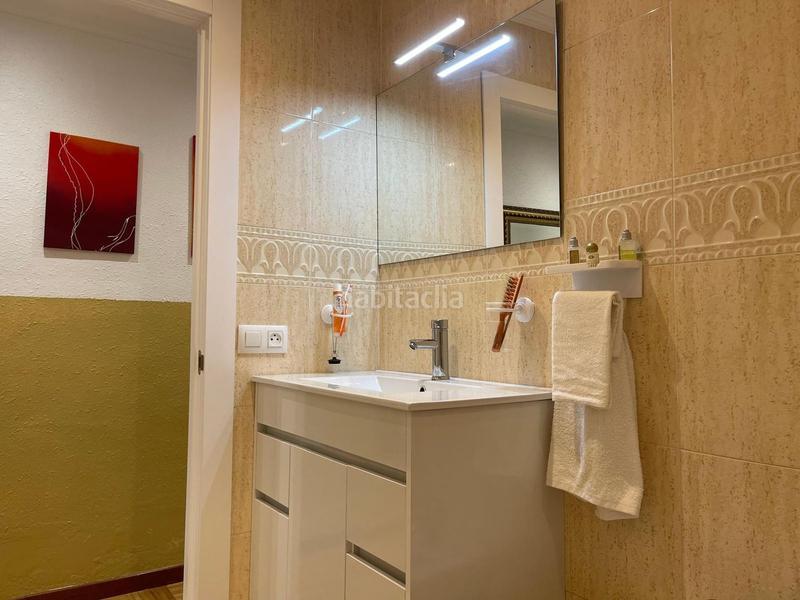 Foto 0934d819-237f-49f7-9483-a815342cdf79. Etagenwohnung mit heizung pool in El Natahoyo Gijón