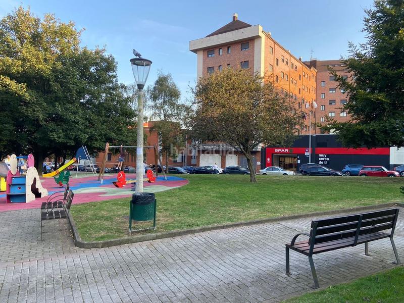 Foto e384c43c-d0c5-4bad-9270-826a401cc042. Etagenwohnung mit heizung pool in El Natahoyo Gijón