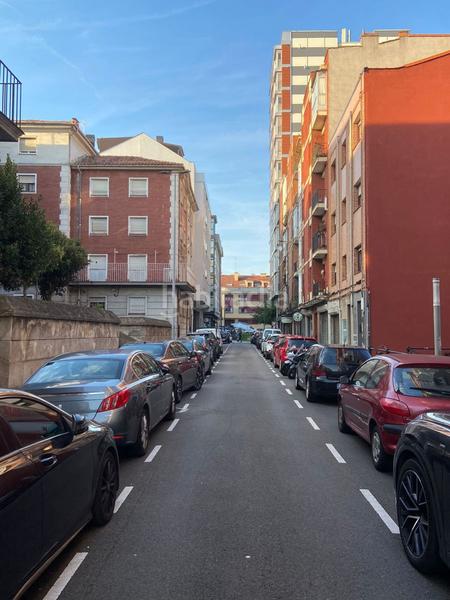 Foto 4aed0ca9-b307-4113-a432-22036cd7202b. Flat with heating pool in El Natahoyo Gijón