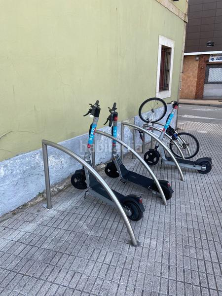 Foto 951cba5a-3e29-487f-8df8-637cc17f1e50. Flat with heating pool in El Natahoyo Gijón