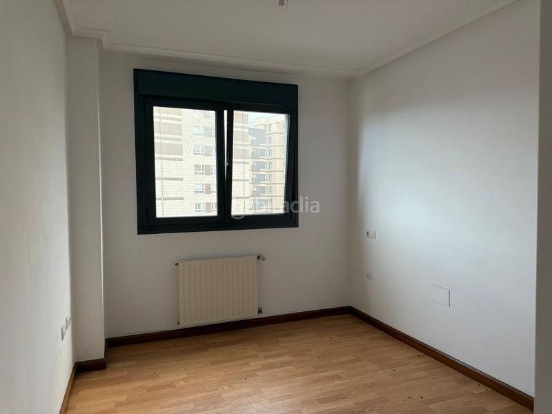 Foto c5fc4b7c-ac12-4409-ba27-6b7255030652. Appartamento con riscaldamento parcheggio piscina in Gijón