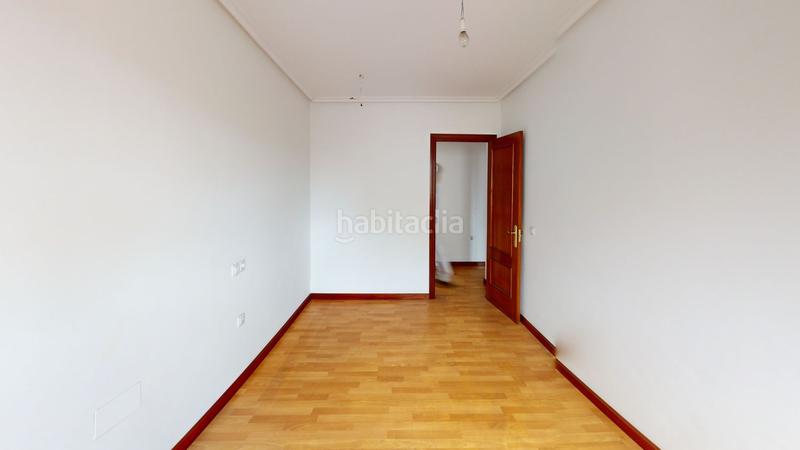 Foto 45e7fe4a-6779-4724-b56a-d951ac9e3bbc. Flat with heating parking pool in La Calzada Gijón