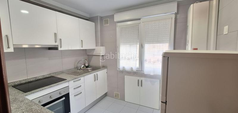 Foto 28815fa8-4d3a-4a41-ab20-f822945b52f8. Appartement avec chauffage piscine dans Centro Gijón