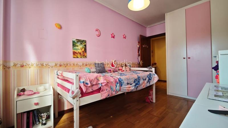 Foto 4c14d5e5-3b10-482e-878a-1ddd2993dbd2. Etagenwohnung mit heizung parking pool in Roces Gijón