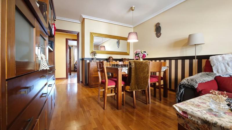 Foto 1f8b36b4-3776-47a7-8202-a927616c59e9. Flat with heating parking pool in Roces Gijón