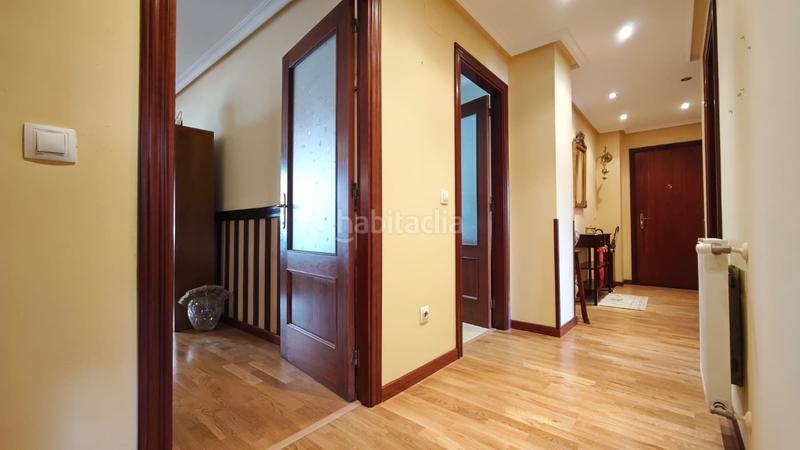 Foto 9326912a-70bf-48da-b653-2d17743596a2. Pis amb calefacció aparcament piscina a Roces Gijón