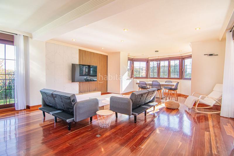 Foto 2a09eea0-190e-4780-8ca8-5cdc16fa1a36. Casa en Porceyo Gijón