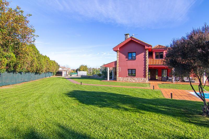 Foto 7503b047-a8ce-4779-9b08-7afb742064d9. Casa en Porceyo Gijón