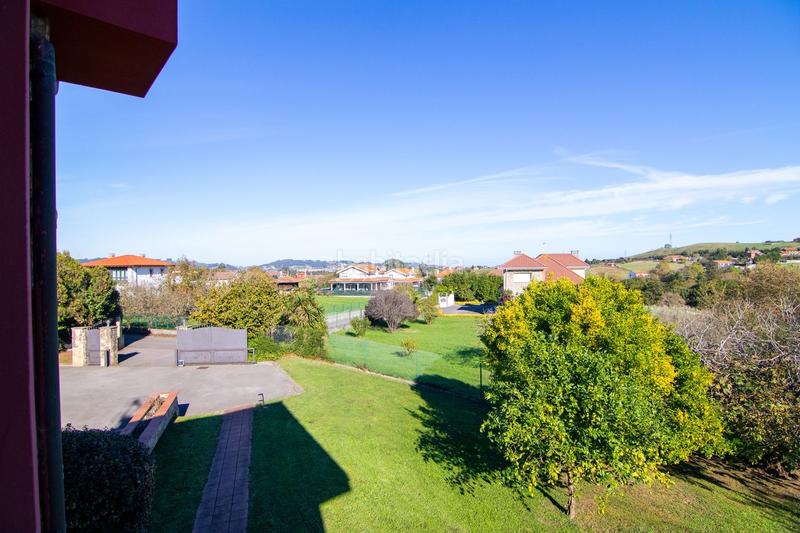 Foto b938fc85-8deb-483a-b5b4-a1bcae164cf2. Casa en Porceyo Gijón