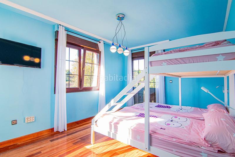 Foto e504baaa-61dd-4e9e-aa1e-0421fe9dc1d0. Casa en Porceyo Gijón