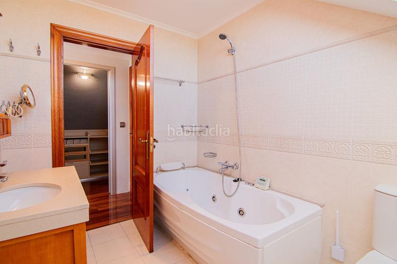 Foto 795fcd89-db11-4acb-9f5f-e5df79bbb01f. Haus mit heizung parking pool in Porceyo Gijón