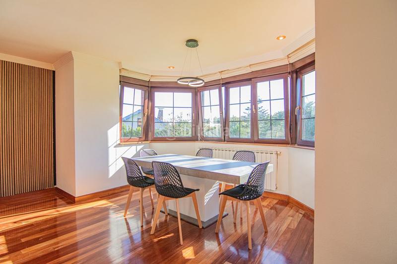 Foto 7040cff4-1671-441b-a7ff-bbec17ad37f4. House with heating parking pool in Porceyo Gijón