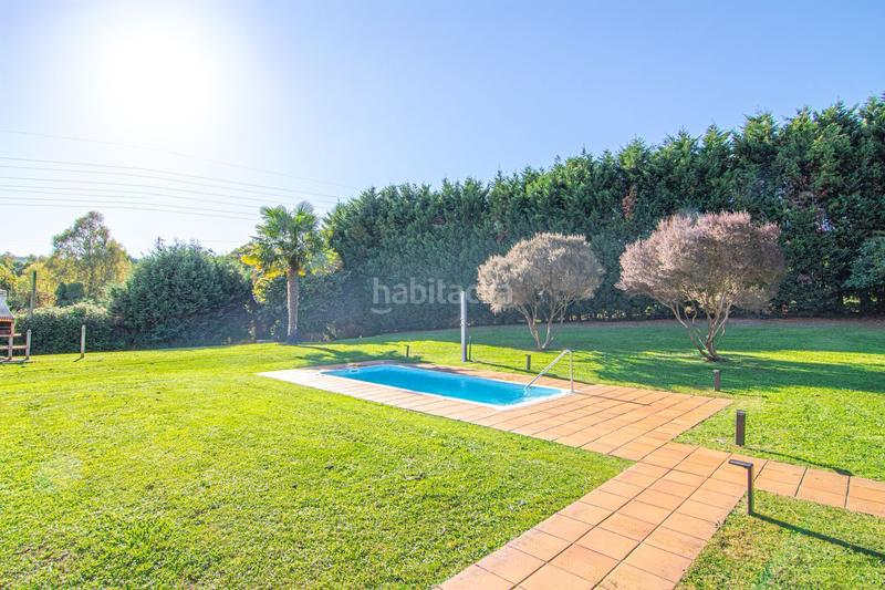 Foto ee98c24d-8c8c-4dc8-a0af-3784bf8fad09. House with heating parking pool in Porceyo Gijón