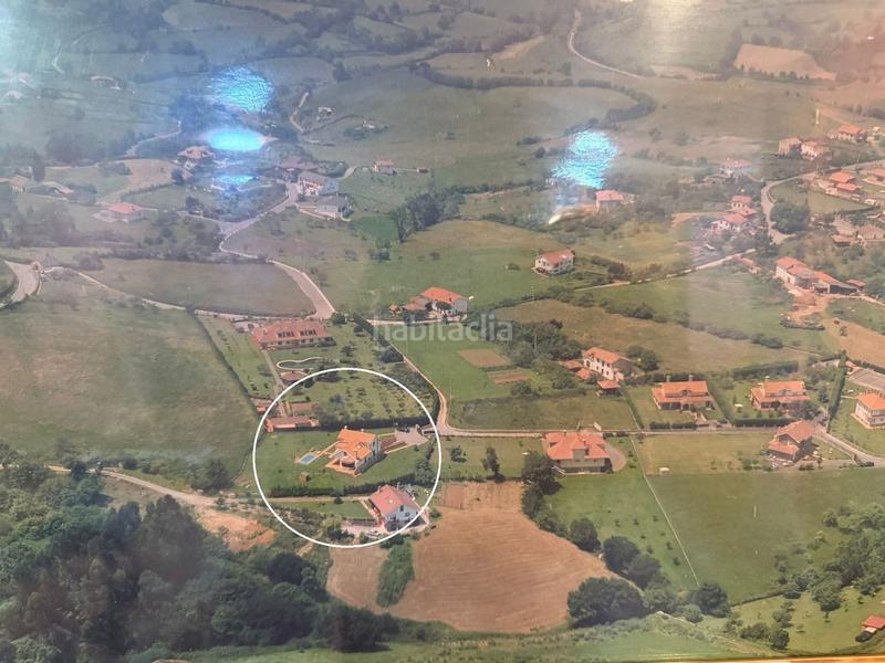 Foto f86d211b-1e6c-4fbd-b96e-0b86399fb9bd. Casa en Porceyo Gijón