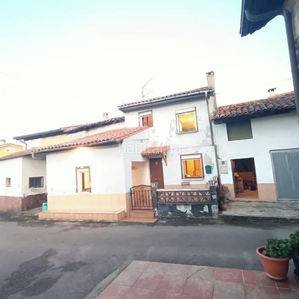 Foto f971fc95-1335-4d3e-aeb8-206bceedebd0. Casa con piscina in Parroquias Norte Siero