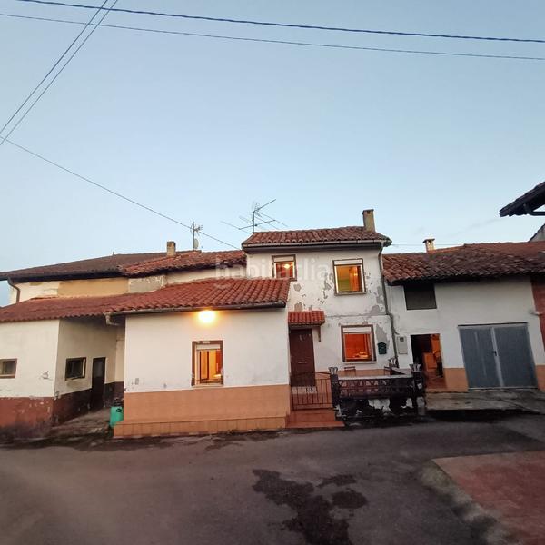 Foto 11c60794-f5fe-4dcb-ba07-ac340b9ace72. Haus mit pool in Parroquias Norte Siero