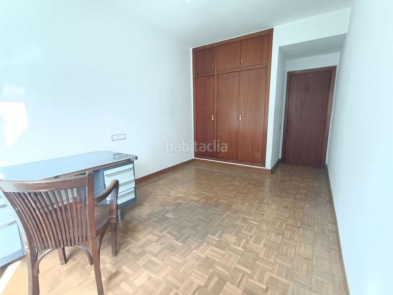 Foto c23cdc24-651b-4dd8-b63c-23da2b466f25. Appartamento con riscaldamento parcheggio piscina in Oviedo