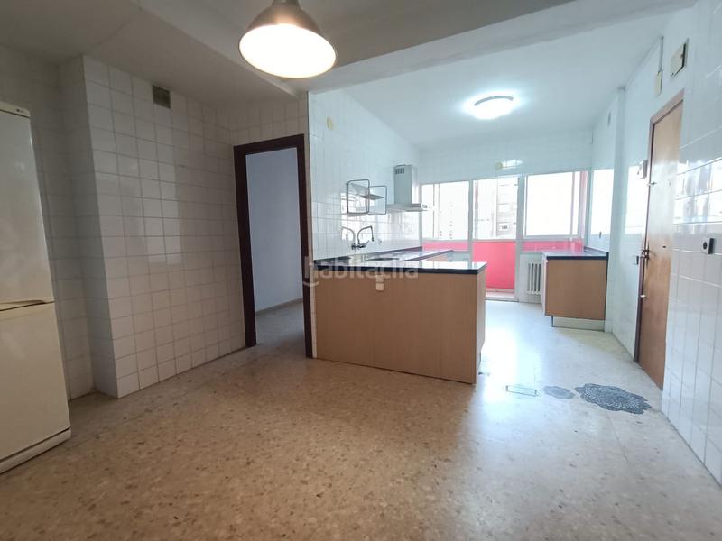 Foto 2b557828-591f-4279-8115-4d91830b65f0. Appartement avec chauffage parking piscine dans Plaza de América Oviedo