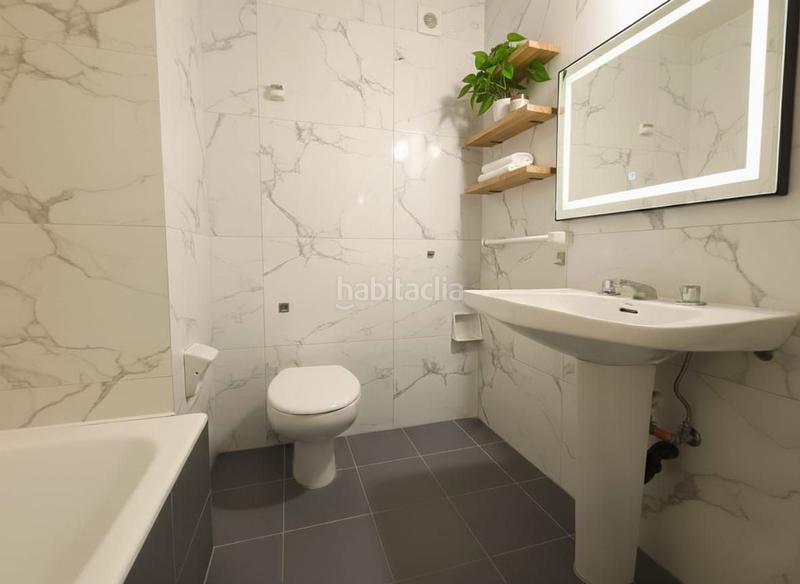 Foto 56c4c3eb-52b2-4457-9f2a-b4a1e74a50a1. Appartement avec chauffage parking piscine dans Plaza de América Oviedo