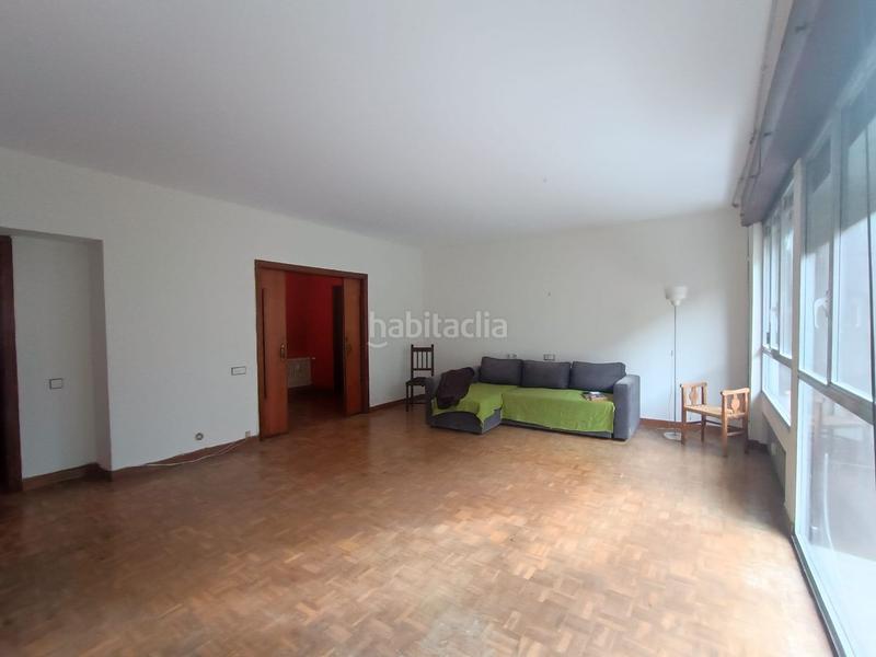 Foto ac20bca7-18d0-406f-8d48-0ea9f8140964. Appartement avec chauffage parking piscine dans Plaza de América Oviedo