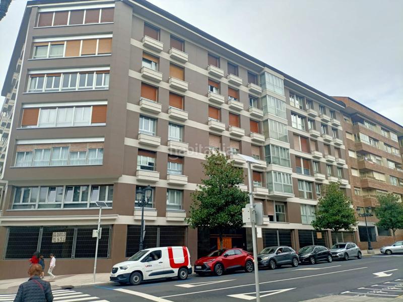 Foto eebad930-e3f4-48d4-ad80-45f847adc6bd. Appartement avec chauffage parking piscine dans Plaza de América Oviedo