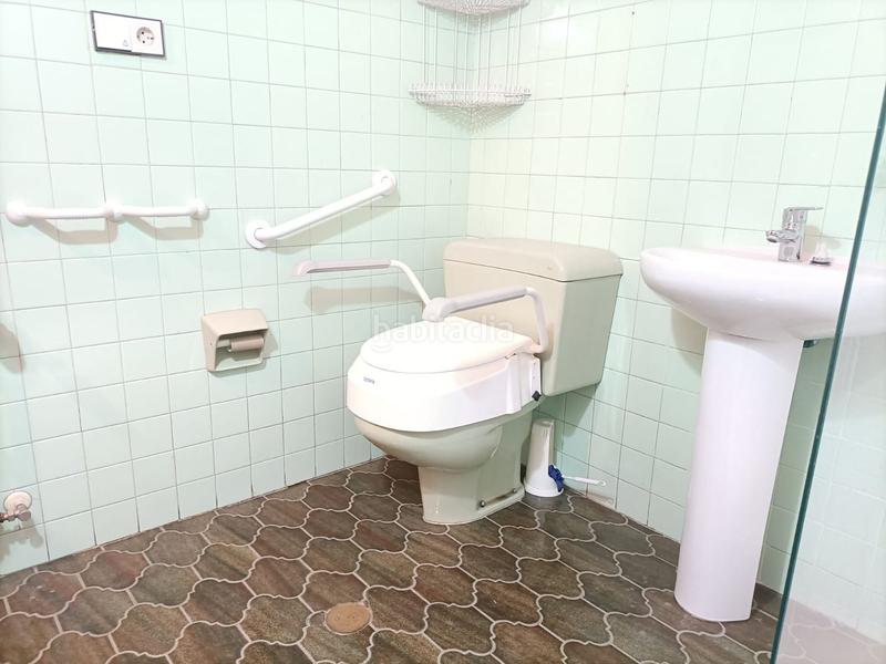 Foto 8d0d0f52-8f88-4596-9012-d6eaa79d1e28. Piso en Plaza de América Oviedo