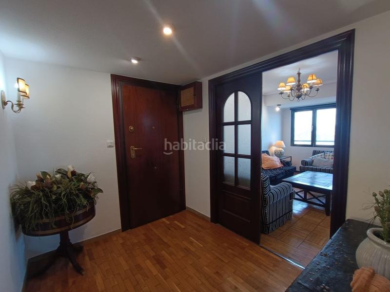 Foto e87355d6-a747-456d-a1f2-a58f572c1f52. Rent flat with heating pool in Centro Gijón