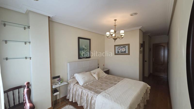 Foto 8c4720ad-e796-4d17-b61b-8c5690a619e1. Appartement avec chauffage piscine dans El Natahoyo Gijón