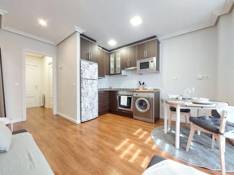 Foto 97a20ec9-cb70-4af0-9121-aed909420afe. Miete etagenwohnung mit heizung pool in El Natahoyo Gijón