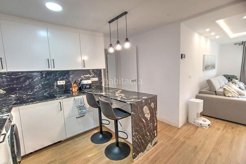 Foto ba73cd06-1f20-44f8-ac62-a7e4d574e7a2. Etagenwohnung mit heizung pool in Versalles Avilés