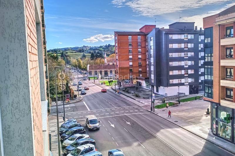 Foto 0d05efd8-fa73-4097-9f11-076d0bf85ee5. Pis amb calefacció piscina a Versalles Avilés