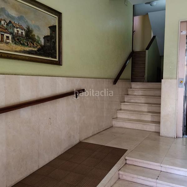 Foto 079af467-22ec-4824-947c-918a748c8a4d. Pis amb calefacció aparcament piscina a Contrueces Gijón