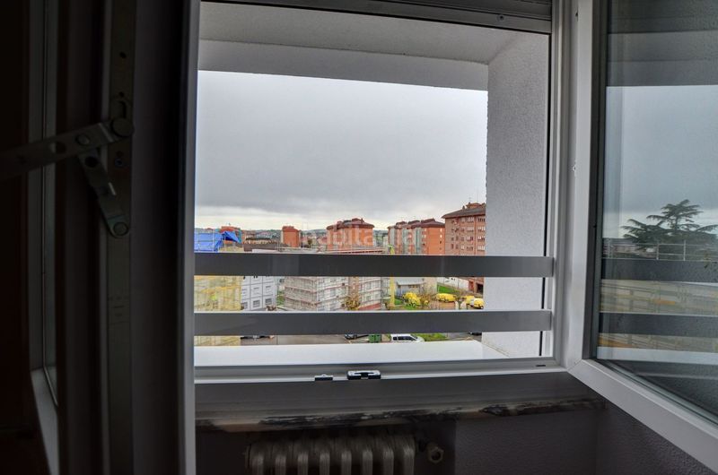 Foto a0094d48-4cbb-485b-bfc6-ff282b1053c9. Pis amb calefacció piscina a La Magdalena Avilés