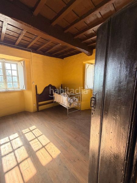 Foto 68006abe-f0e5-4074-aa34-4fb7fa015da7. Casa amb calefacció piscina a Castropol