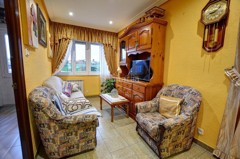 Foto 1110c965-bd10-4607-b43f-5c6c3ed96bdc. Pis amb calefacció piscina a El Carbayedo - El Quirinal Avilés