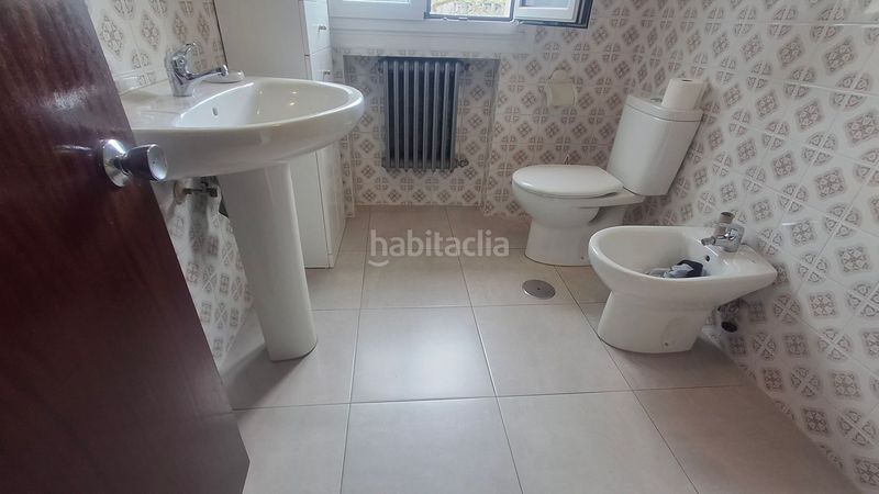Foto ae97c03f-193c-4456-872e-5bd8d6a9ee3f. Casa amb calefacció aparcament piscina a Fano Gijón