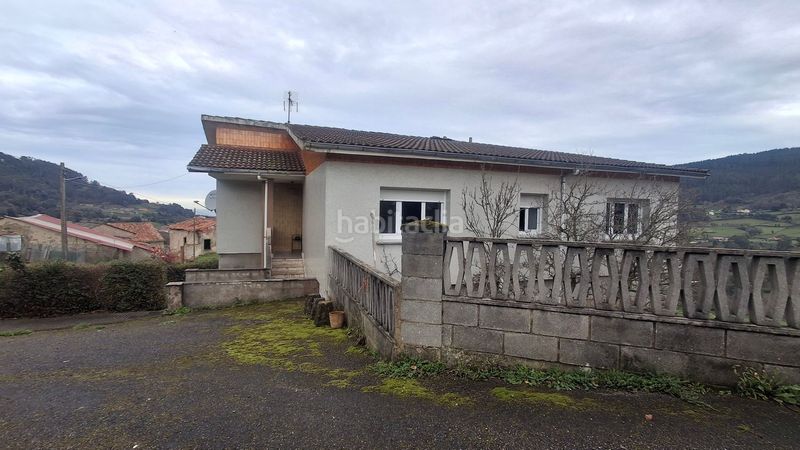 Foto e5c8cb2f-a09e-4ce3-908e-15d36f47729d. Casa amb calefacció aparcament piscina a Fano Gijón