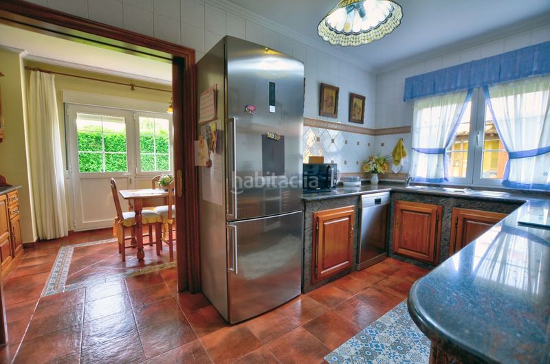 Foto 016fce7d-f95d-4e61-9870-c33cdd3ec9b0. Casa amb calefacció aparcament piscina a Villalegre - La Luz Avilés